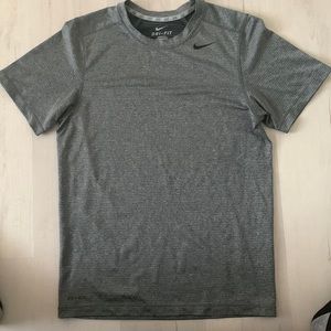 Gray Like New Nike Tee